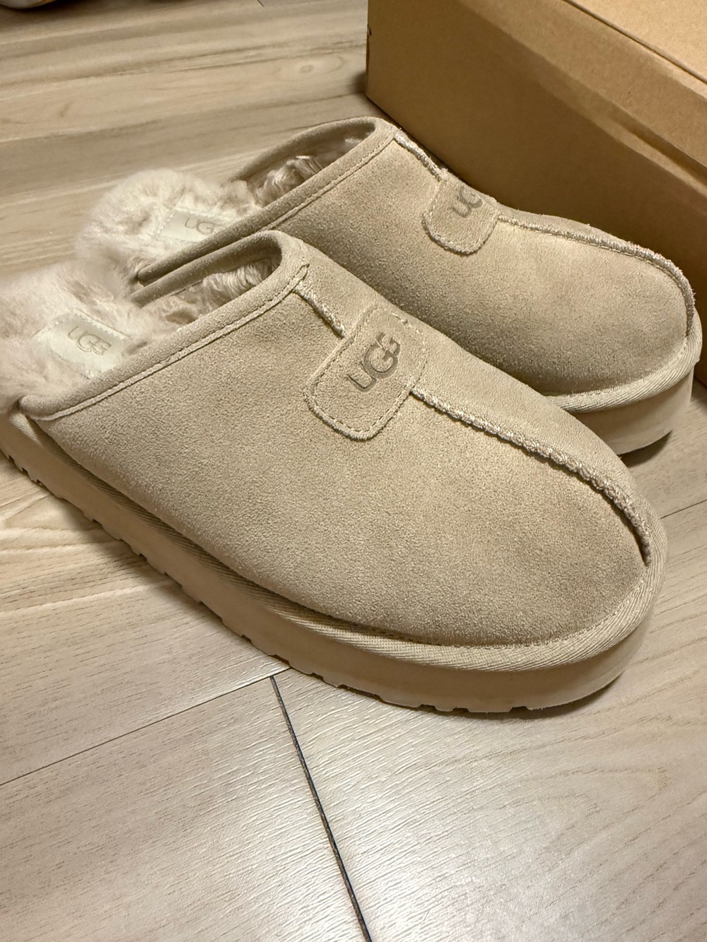 UGG Discoquette Slide Slipper